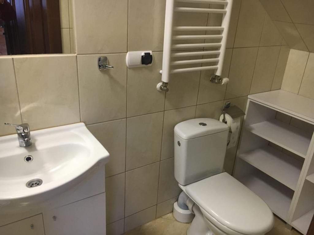 Pokoje Vip Trzęsacz Exterior foto